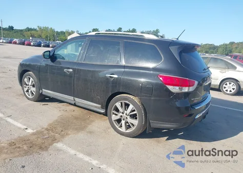 2015 Nissan Pathfinder Platinum z USA, uszkodzony, nr VIN 5N1AR2MM3FC703629